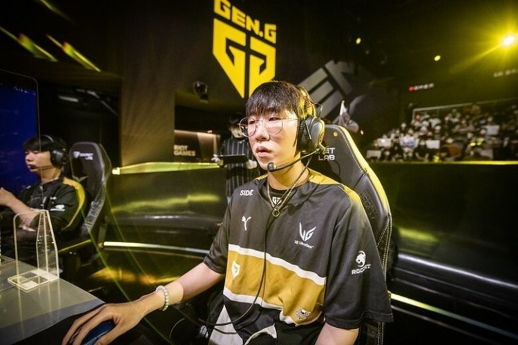 第一次到店 第一次到店