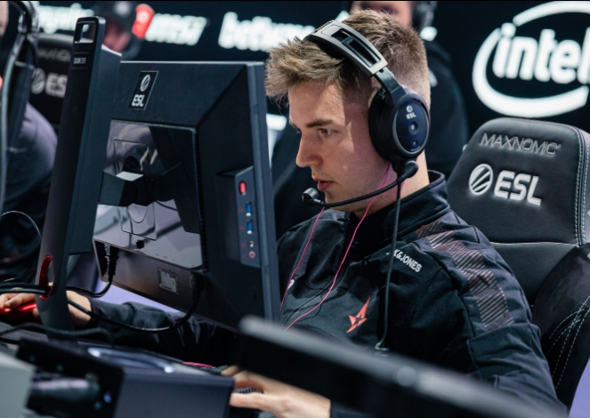 这场比赛的 这场比赛的